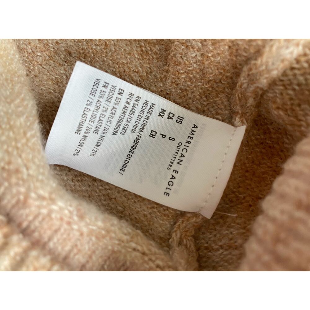 American Eagle Women's Oversized Dreamspun Funnel Neck Sweater Size Small - Picture 7 of 9